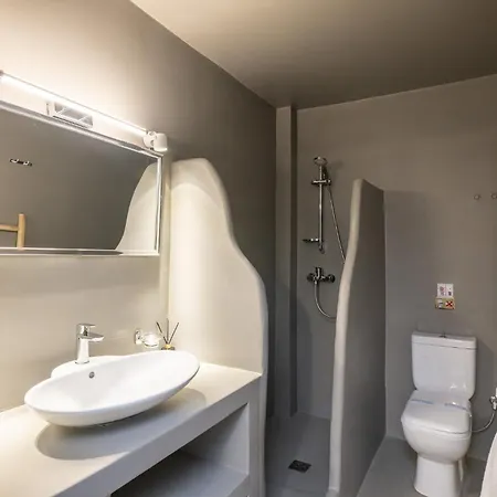 Double M Adults Only 3* Ano Mera